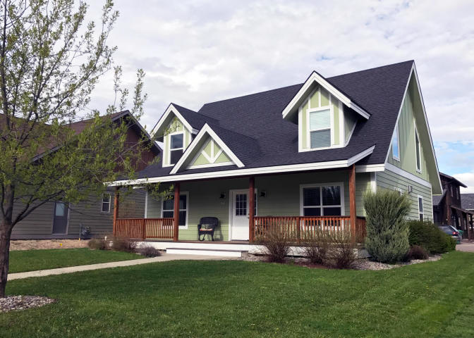 Whitefish House: 123 Aspen Grove Ct