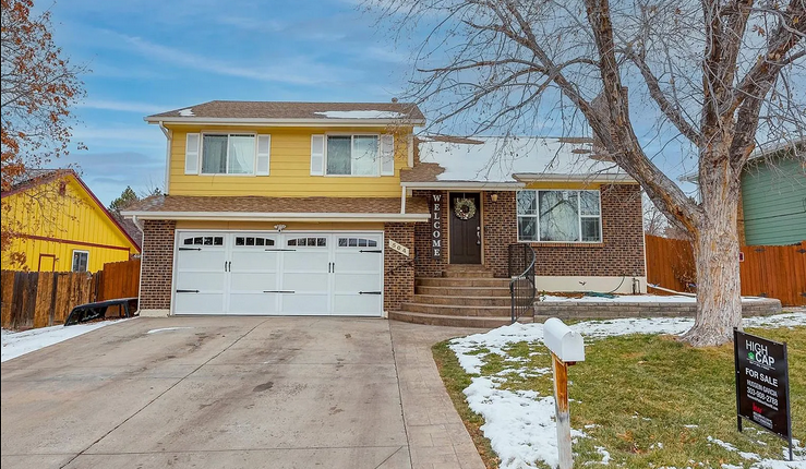 Aurora Other: 504 S Laredo Circle