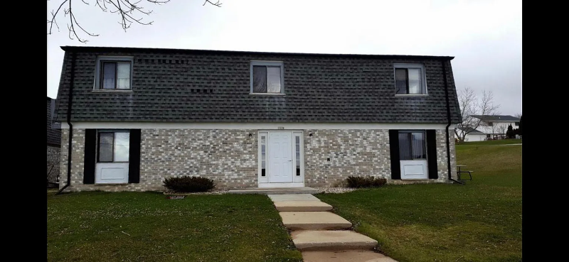 West Bend Condo: 1608 Creek Rd.