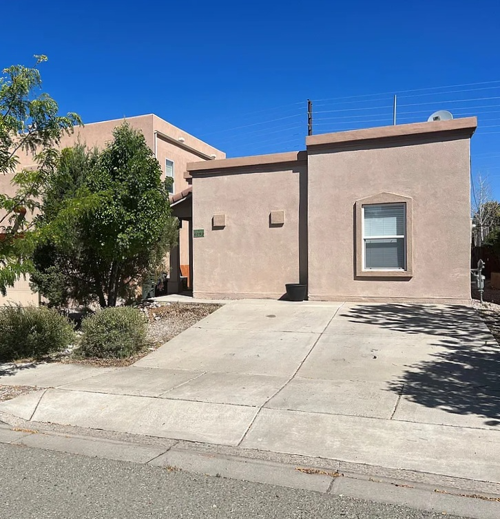 Santa Fe House: 4092 Sandia Vista Rd