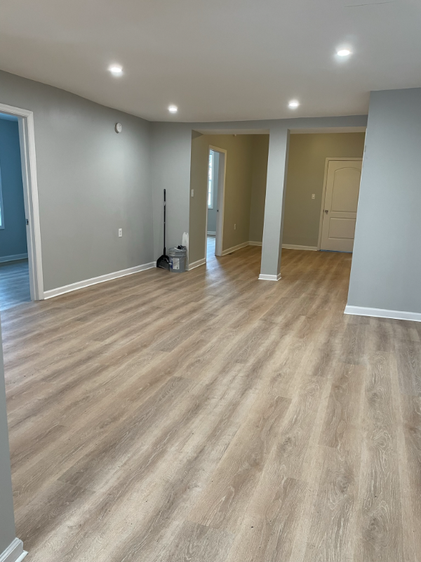 Watervliet Apartment: 2413 6th Avenue