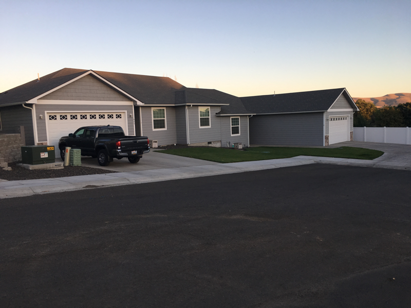 Yakima Multiplex: 605 S 82nd Ave