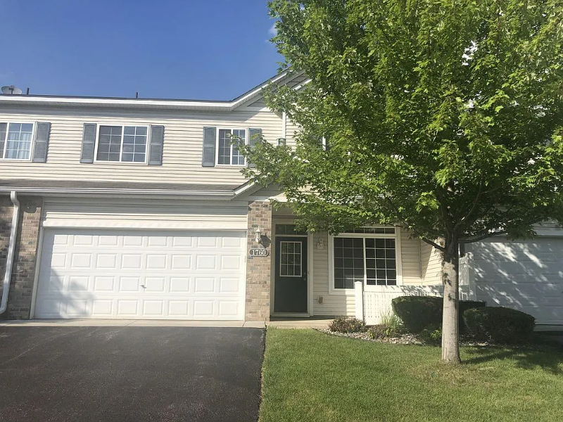 Chaska Townhome: 1760 Prescott Court