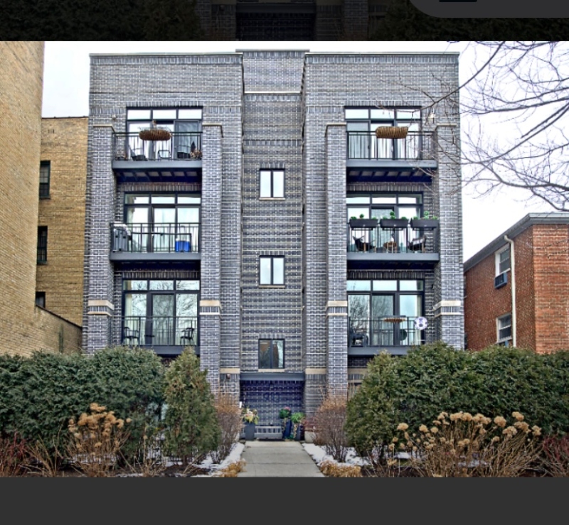 Evanston Apartment: 910 Hinman Ave
