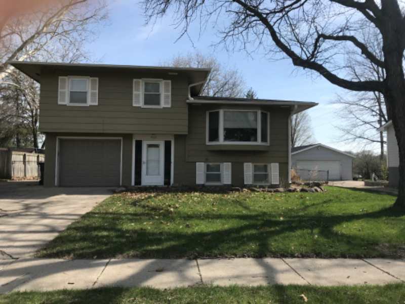 Ames House: 4410 Phoenix St.