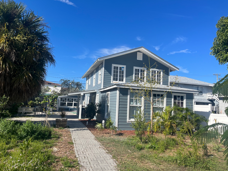 Lake Worth House: 307 S J Street