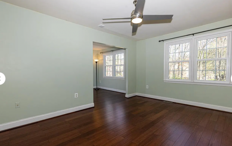 FAIRFAX Townhome: 1 Carriagepark Rd