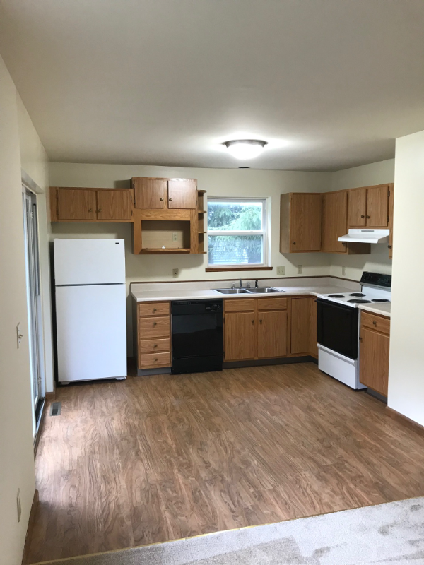 Schenectady House: 4327 Angela Ct