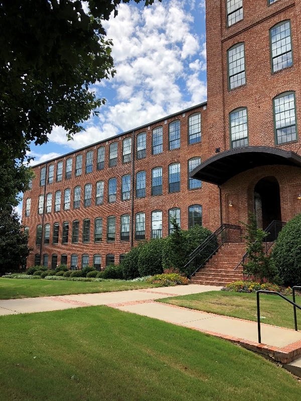 Greenville Condo: 400 Mills Ave.