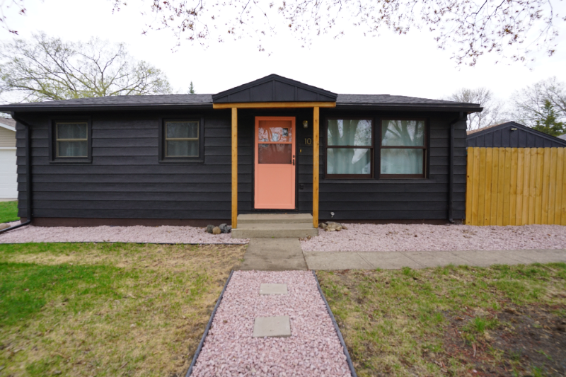 Brookings House: 1017 Forest St