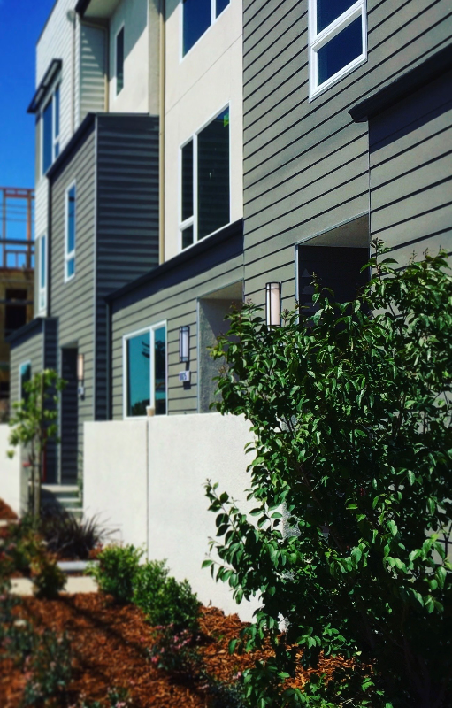 Downey Condo: 8021 Fifth St