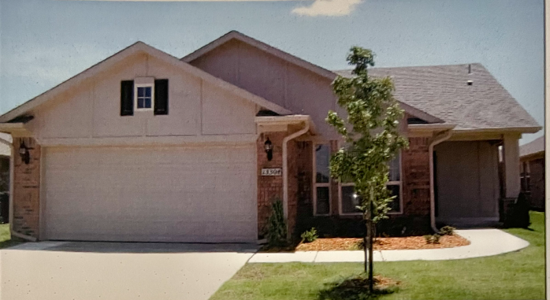 Yukon House: 13304 SW 2nd Terrace