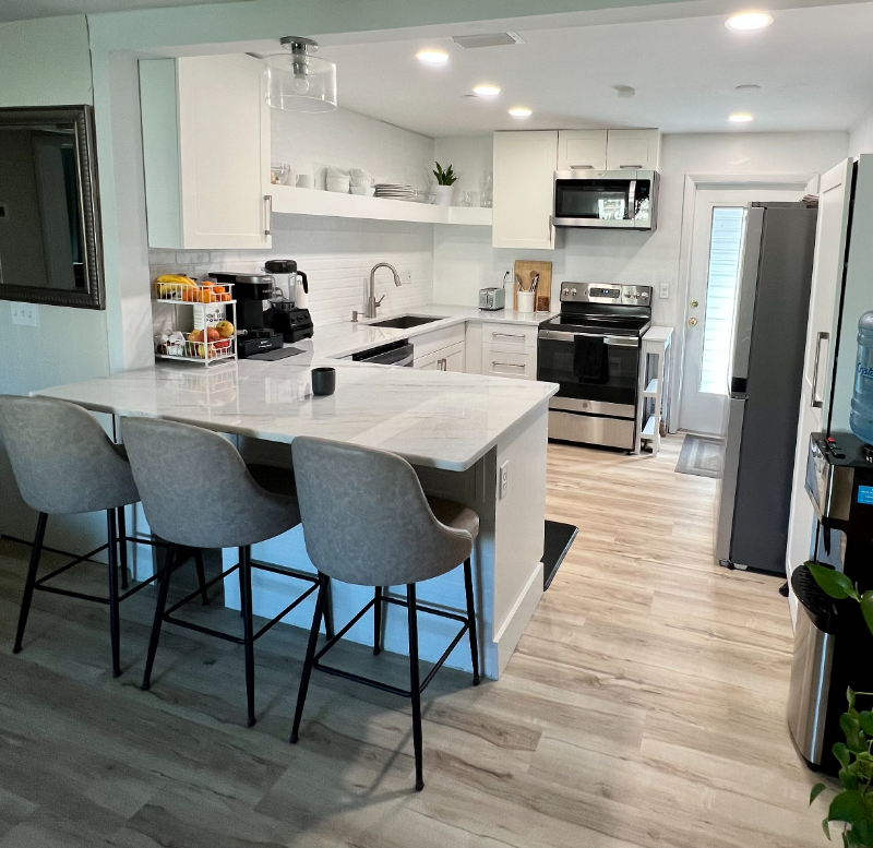 Daytona Beach Shores Apartment: 128 Boynton Blvd