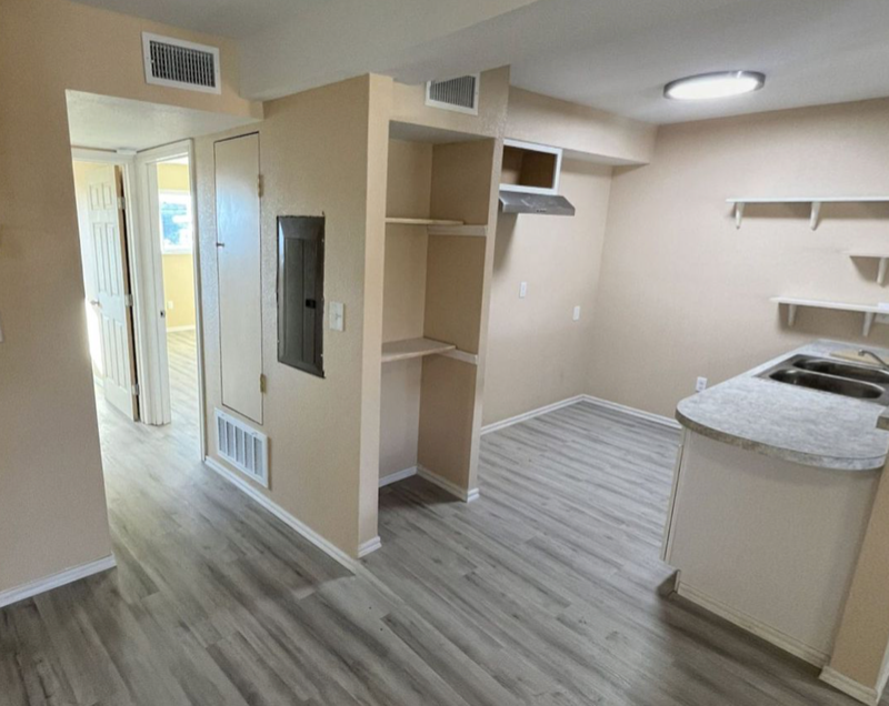 San Antonio Apartment: 3718 Pleasanton Rd