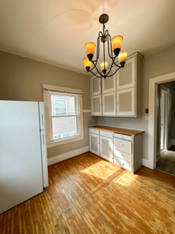 Billings House: 129 Broadwater Ave