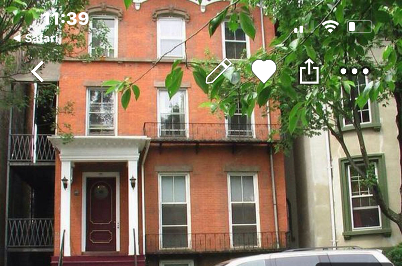 New Haven Apartment: 40 Academy Street, #2