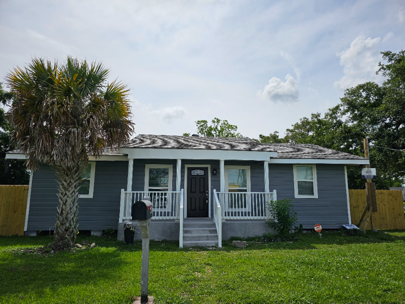 Bridge City House: 600 Westwego