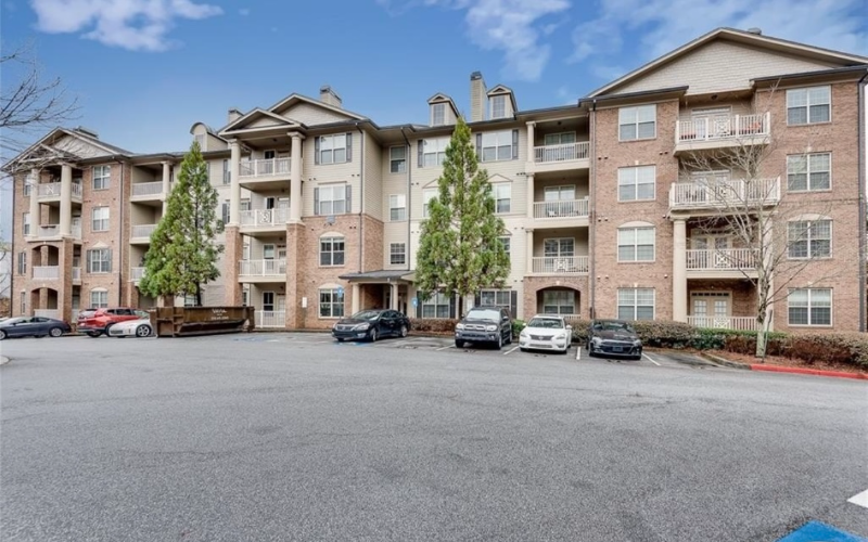 Smyrna House: 4805 West Village Way