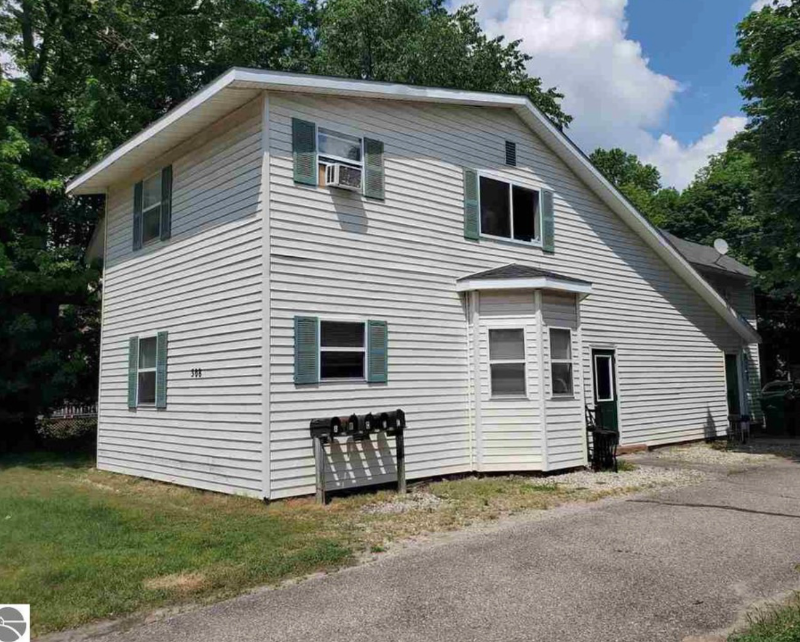 Mount Pleasant House: 508 N Main ST