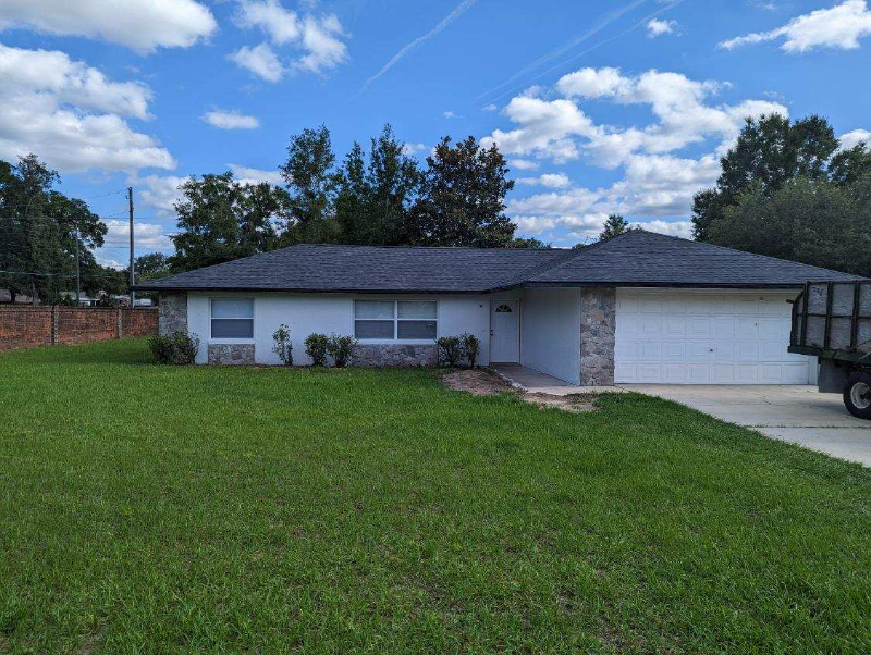 ocala House: 4130 se 61st place