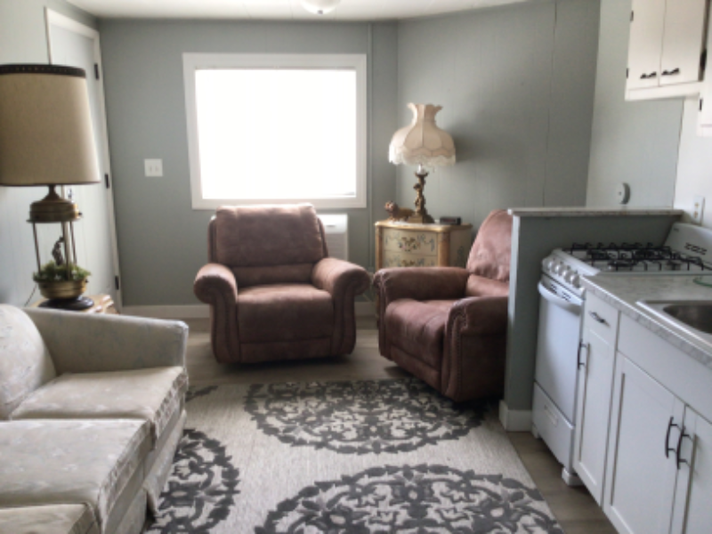 Sandusky House: 1513 1/2 Carr St