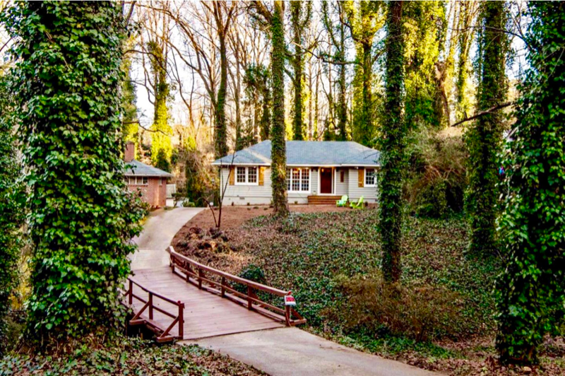Atlanta House: 1254 Centra Villa Dr SW