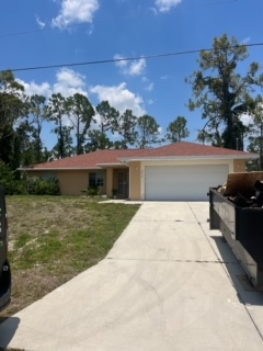 Lehigh Acres House: 3710 3rd St, SW