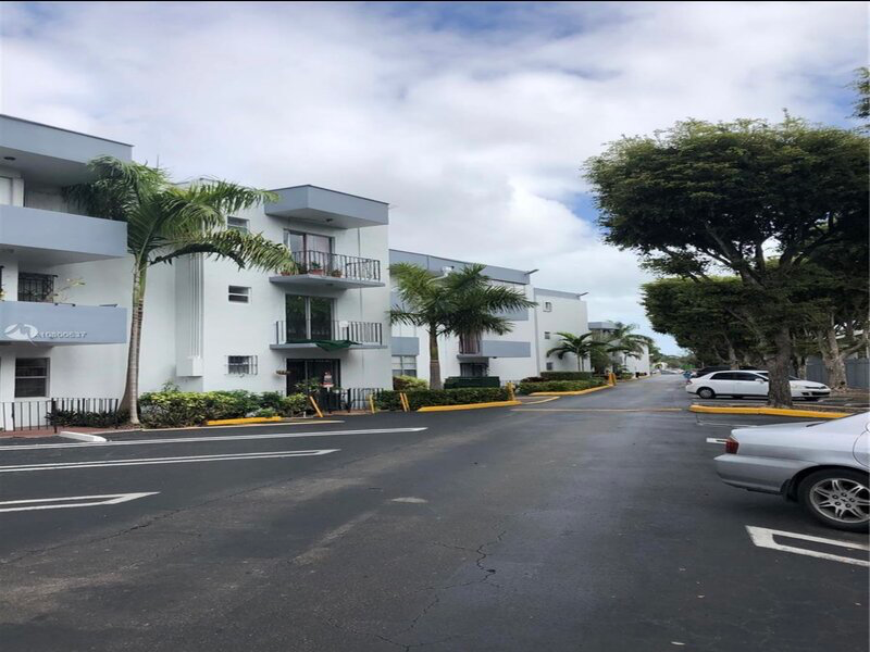 Miami Apartment: 2498 SW 17th St