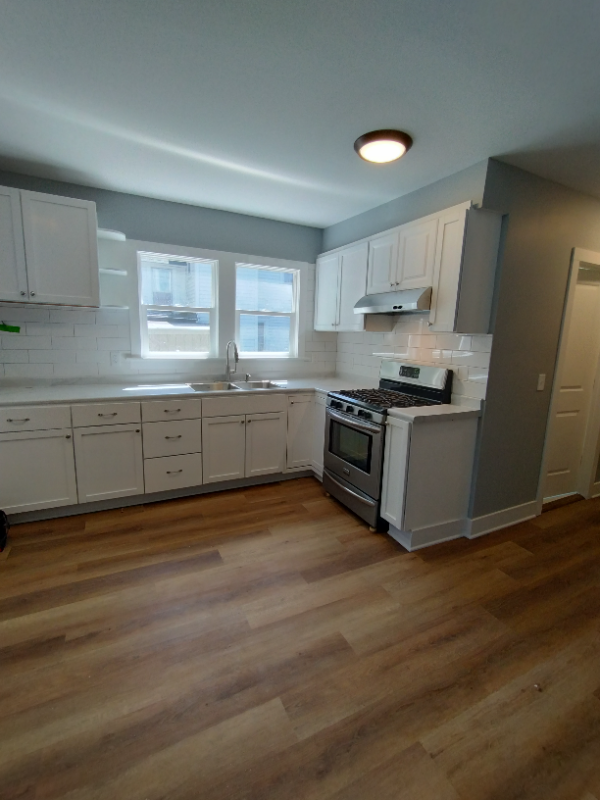 Minneapolis Apartment: 2643 12th Avenue S
