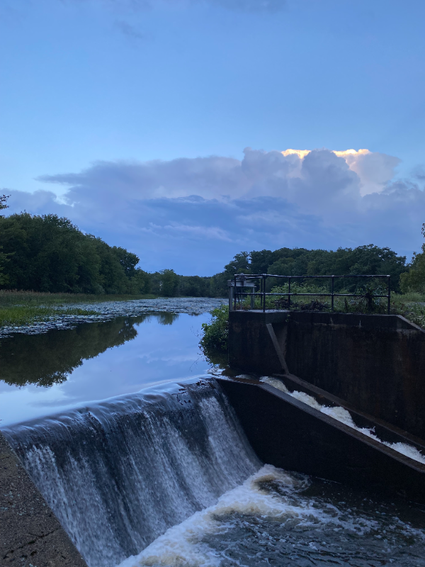 East Bridgewater Apartment: 109 Willow Ave