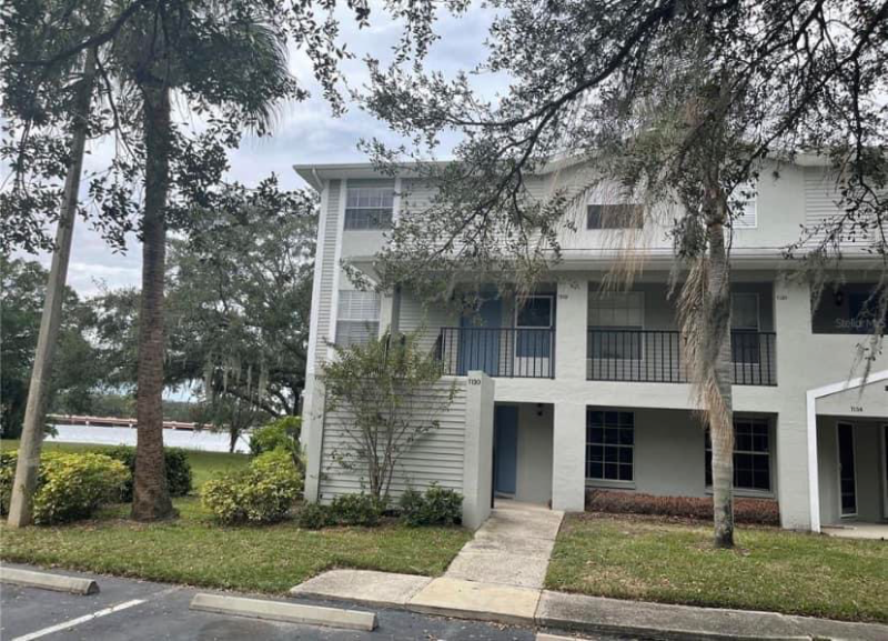 Tampa Condo: 7126 E Bank Drive