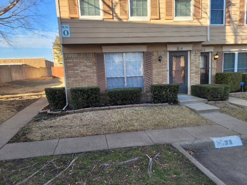 Plano Condo: 2500 Park Blvd