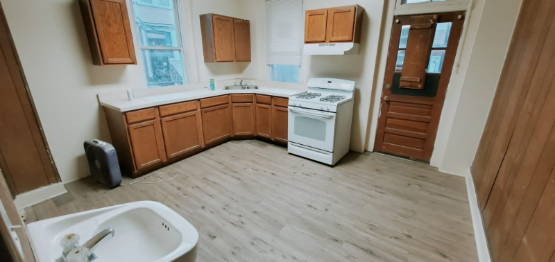 3 Bedroom House – 3214 belair rd, baltimore, MD