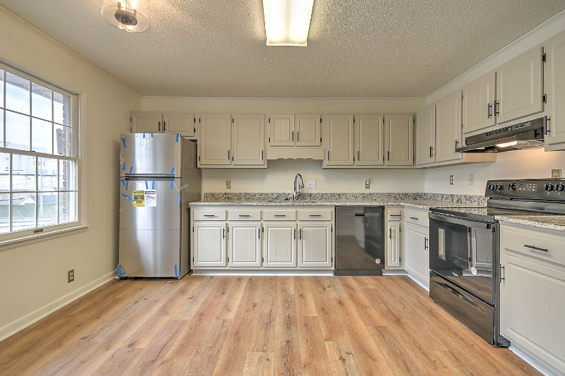 Johnson City Apartment: 424 W Maple Street
