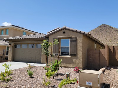Peoria House: 12522 W CASSIA TRL