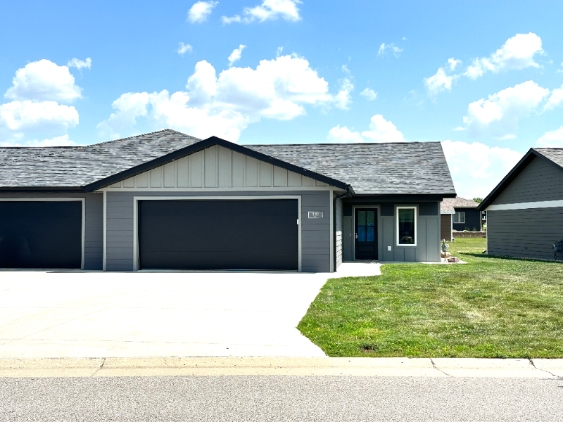 Milford House: 2920 Sportsmans Dr