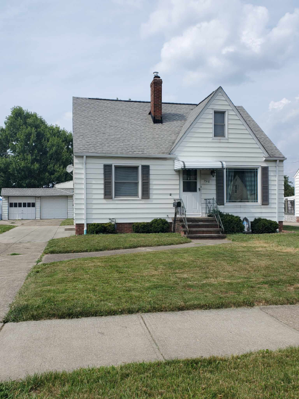 Parma House: 1510 Tuxedo Avenue