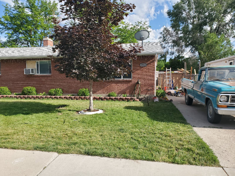 Provo House: 1089 w 300 n