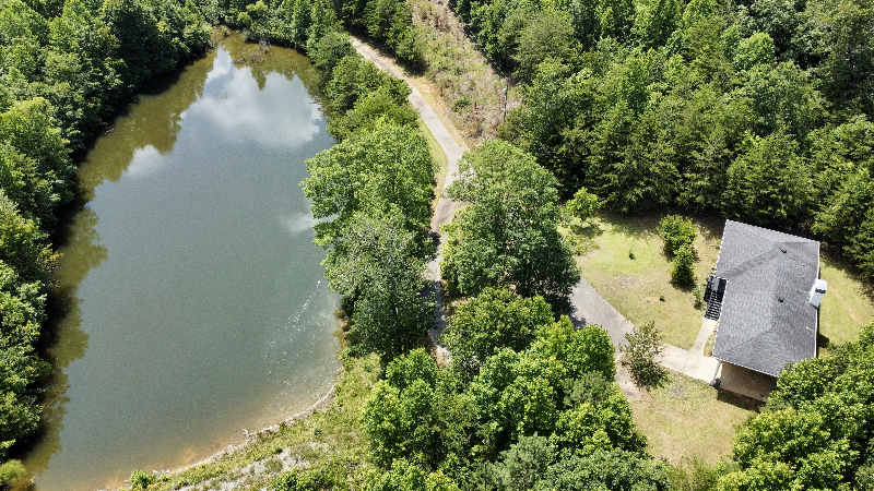 Dahlonega House: 41 Knights Mountain Rd