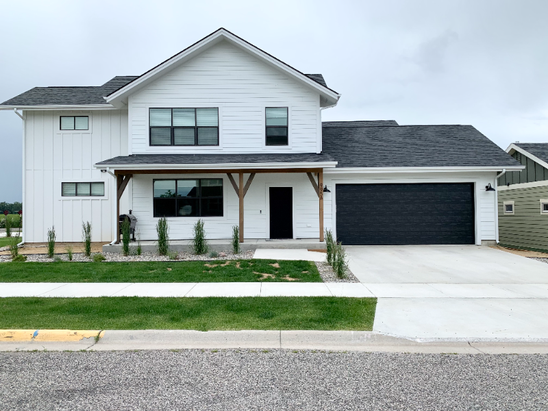 Bozeman Multiplex: 995 Advance Drive