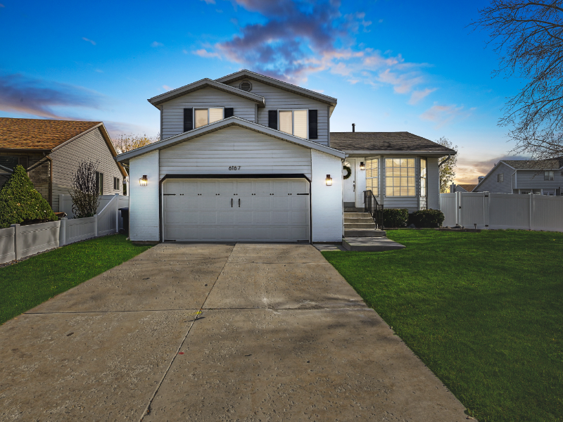 Murray House: 6167 S Eagle Nest Drive
