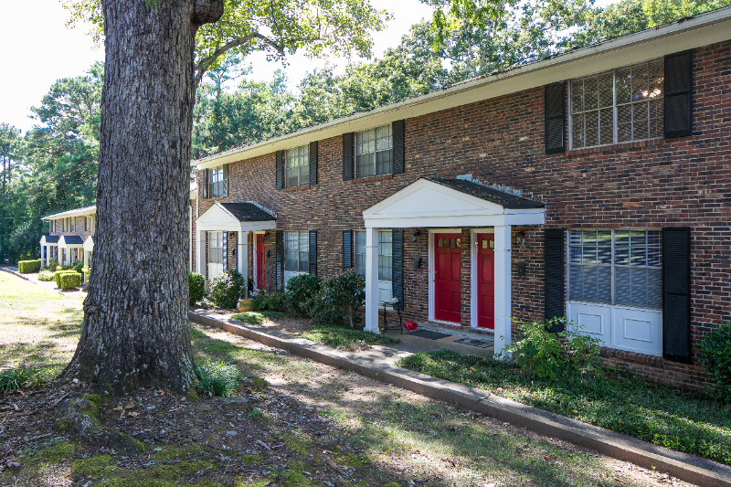 Decatur Apartment: 1400 Church street