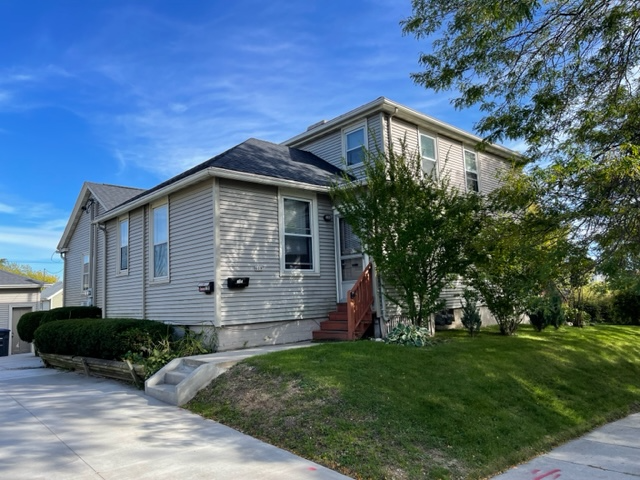 Sheboygan Apartment: 619 N 4th St