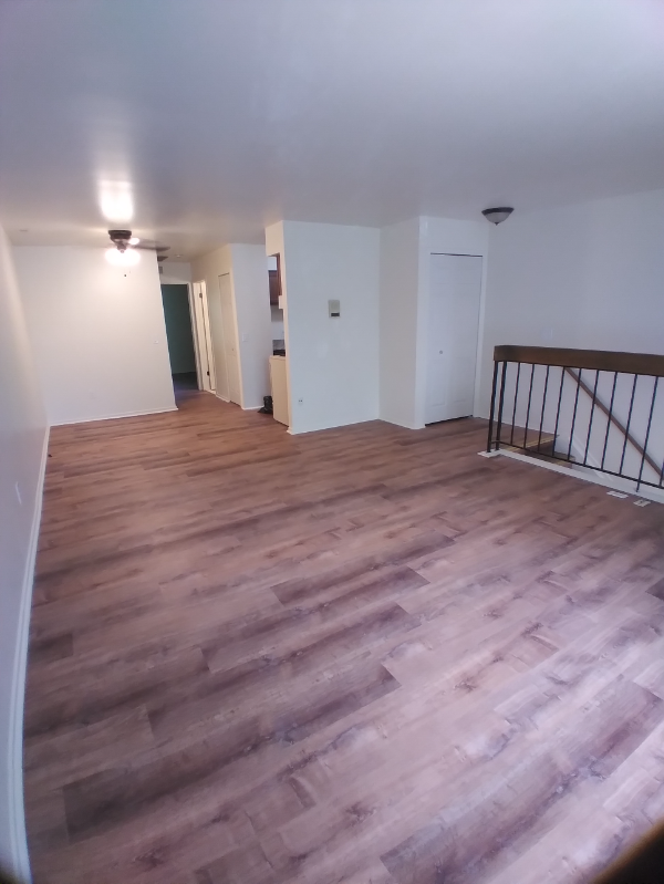 Clawson Apartment: 333 N. rochester rd