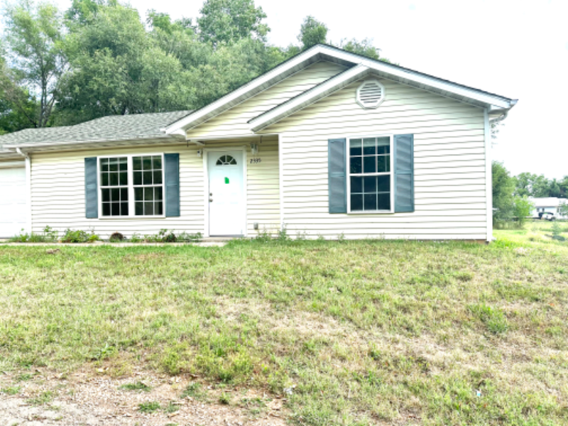 Bonne Terre House: 2335 Main St