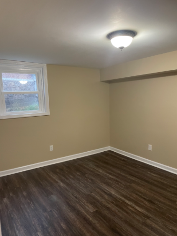 Nashville Multiplex: 3316 Cocoa Dr