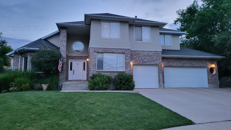Sandy House: 1622 Heatherwood Circle