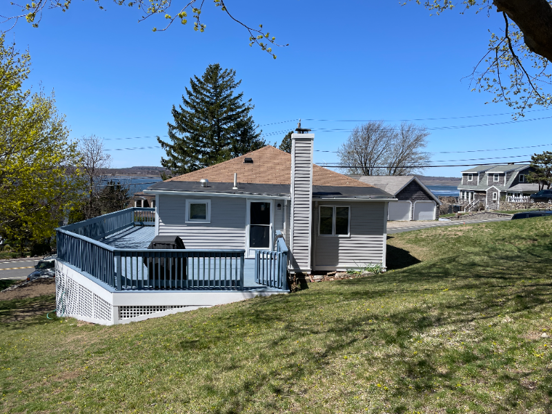 Ipswich House: 19 North Ridge Road
