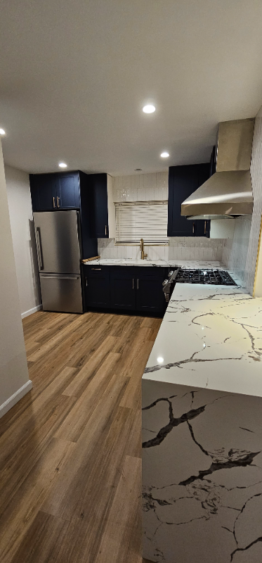 Chatsworth House: 10252 Lurline Ave.