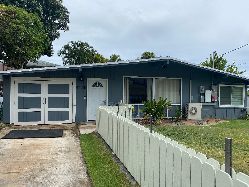 Kaneohe House: 47-211 Iuiu Street